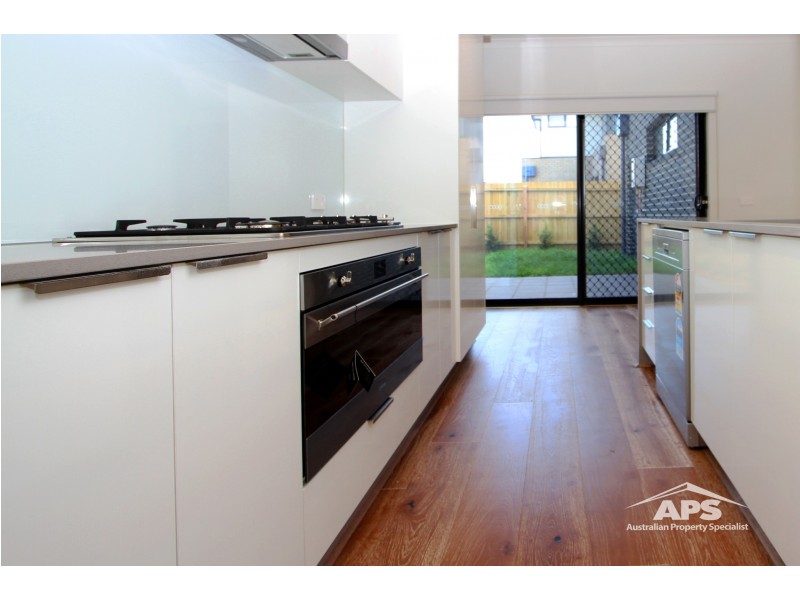 4 FLOSS COURT, Keysborough VIC 3173