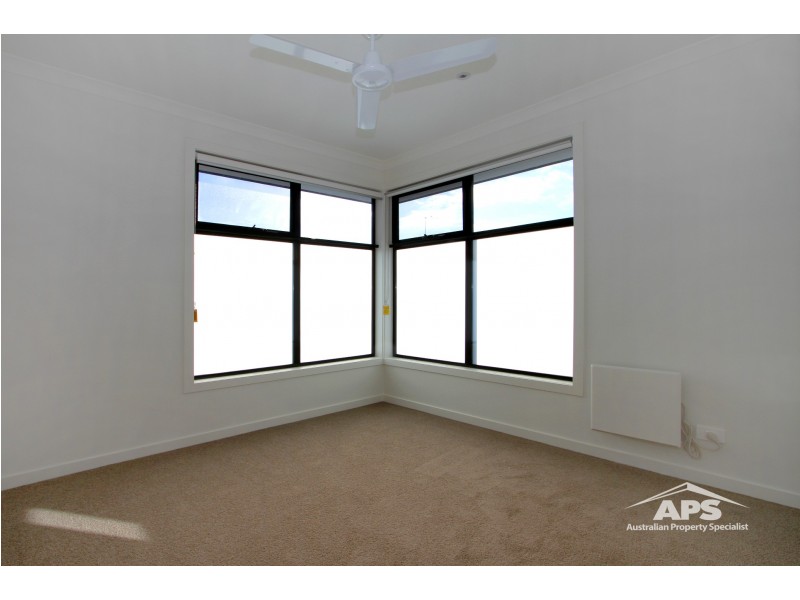 4 FLOSS COURT, Keysborough VIC 3173