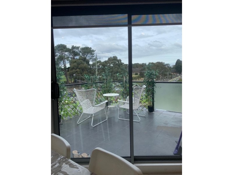 206/151 Huntingdale Road, Ashwood VIC 3147