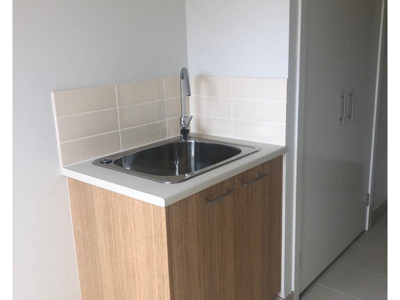 21 Keskadale Way, Clyde North VIC 3978