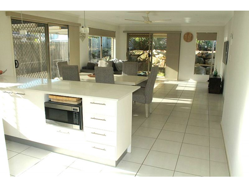 4 Goolwa Court, Pimpama QLD 4209