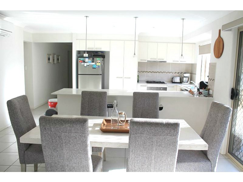 4 Goolwa Court, Pimpama QLD 4209