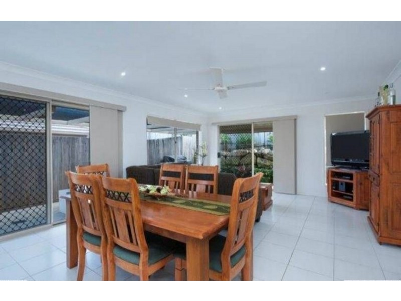 4 Goolwa Court, Pimpama QLD 4209