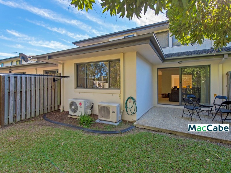 23/2 Catalina Way, Upper Coomera QLD 4209