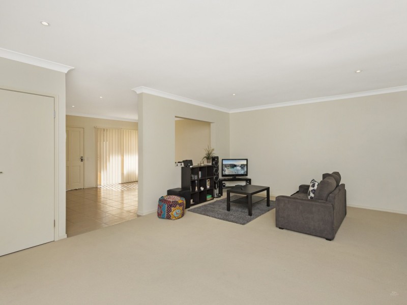 2 Catalina Way, Upper Coomera QLD 4209