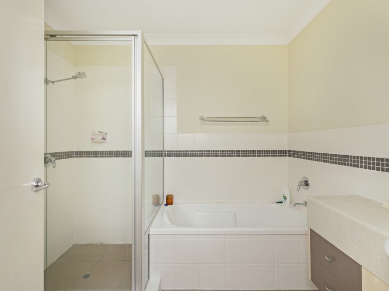 2 Catalina Way, Upper Coomera QLD 4209