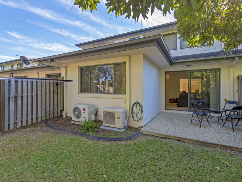 2 Catalina Way, Upper Coomera QLD 4209