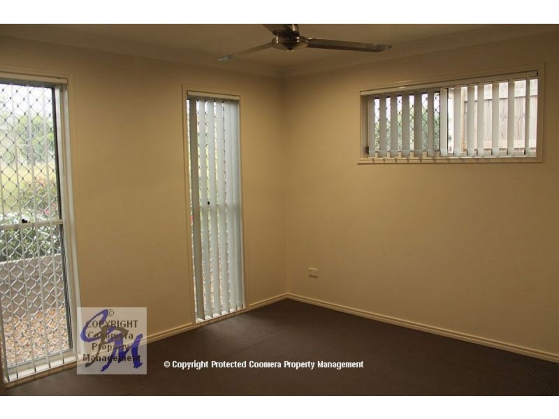 8 Altona Street, Pimpama QLD 4209