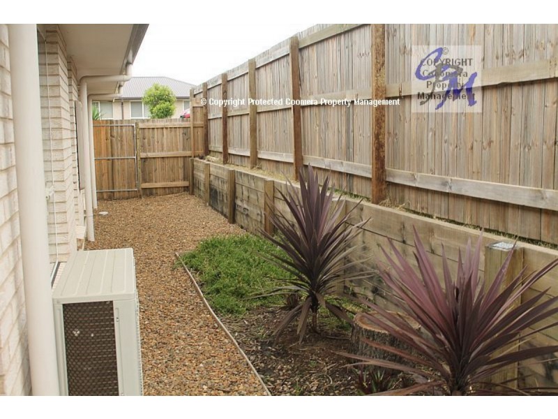 8 Altona Street, Pimpama QLD 4209