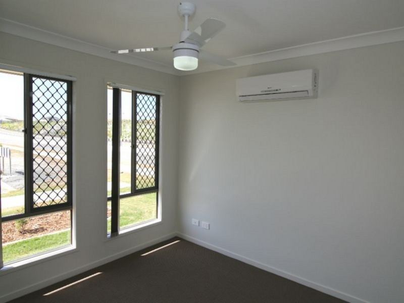 2 Imelda Way, Pimpama QLD 4209