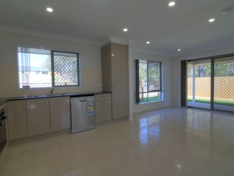 2 Imelda Way, Pimpama QLD 4209