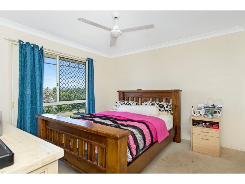 4 Dickinson Street, Upper Coomera QLD 4209