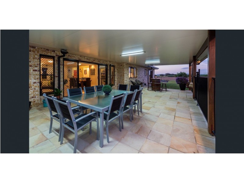 28 Wohlsen Road, Woongoolba QLD 4207