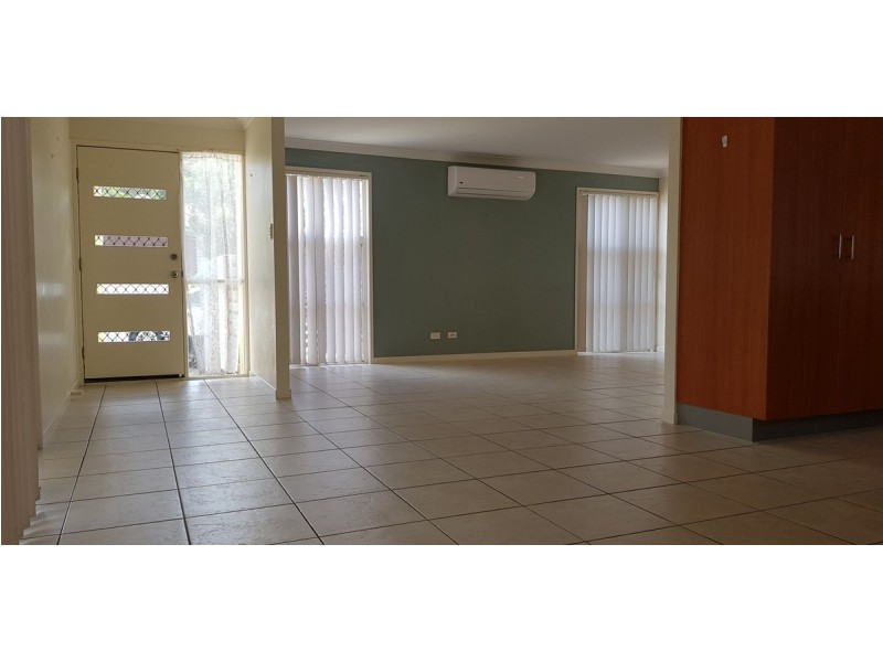 2/16 Ferncliffe Street, Upper Coomera QLD 4209