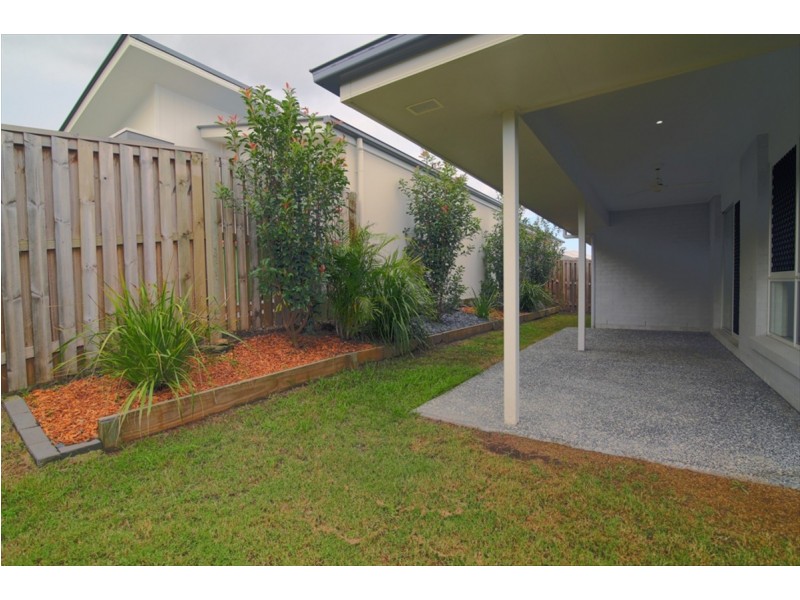 2 McPherson Crescent, Coomera QLD 4209