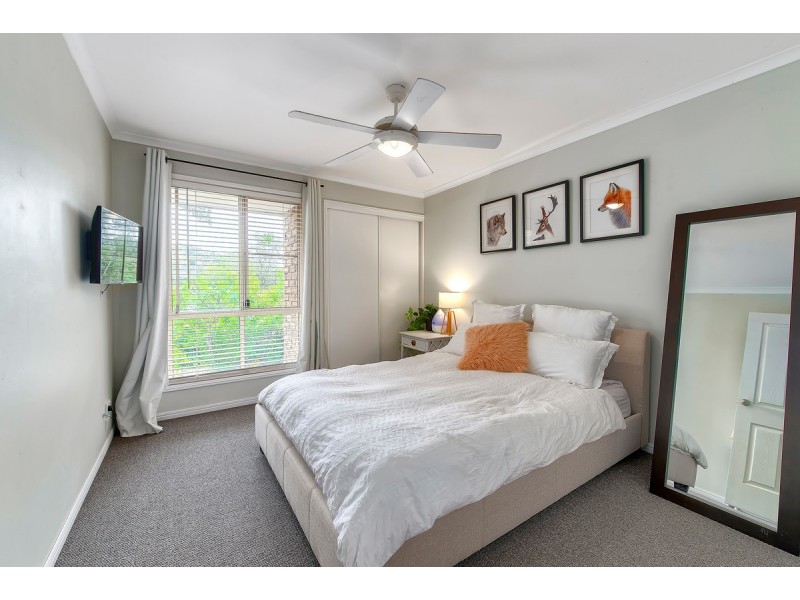 5/8 Hercule Court, Oxenford QLD 4210