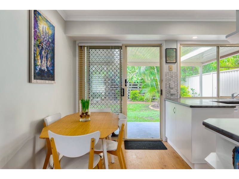 5/8 Hercule Court, Oxenford QLD 4210