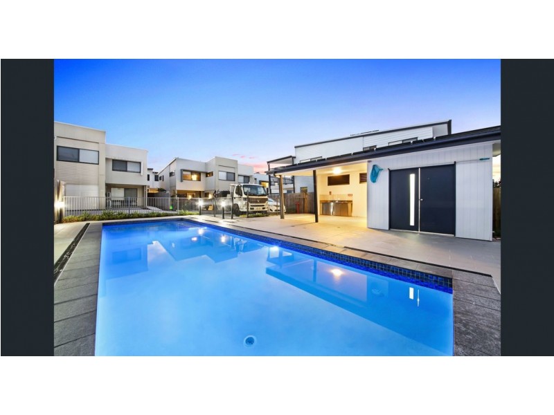 20/22 Careel Close, Helensvale QLD 4212