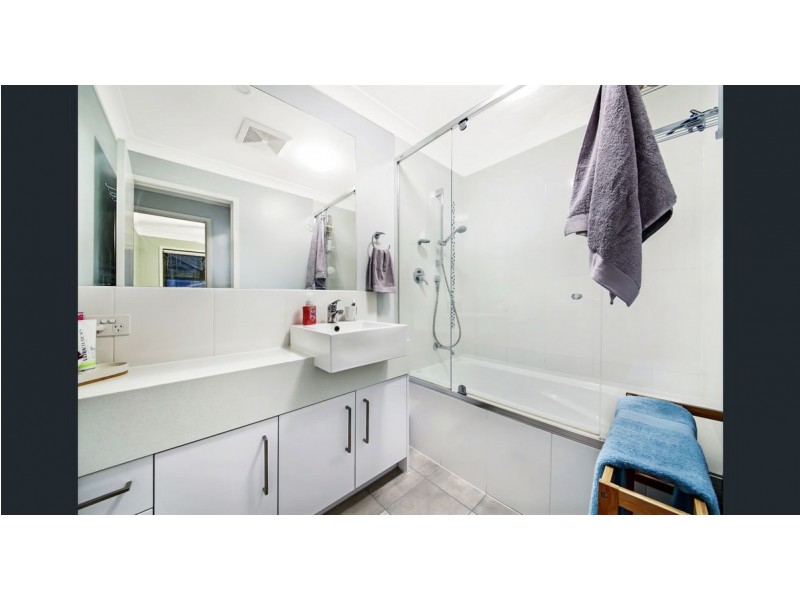 20/22 Careel Close, Helensvale QLD 4212