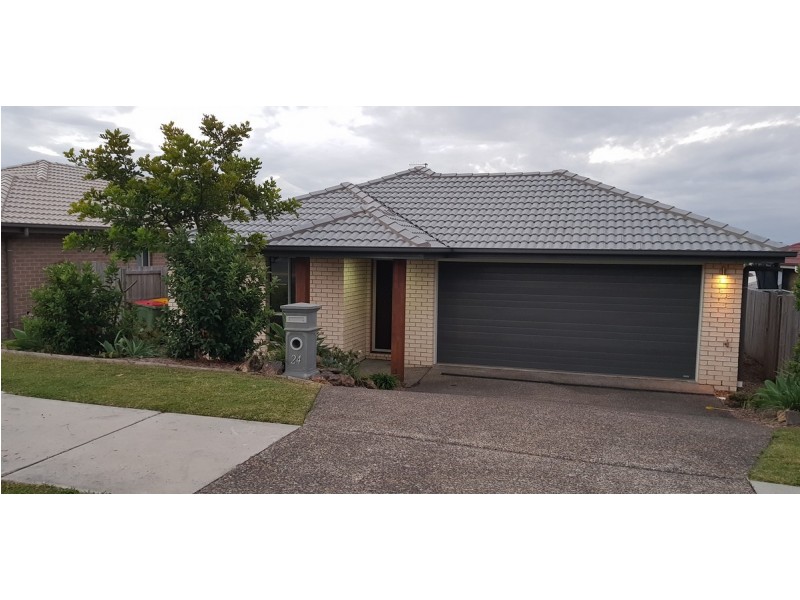 24 Oakwood Street, Pimpama QLD 4209