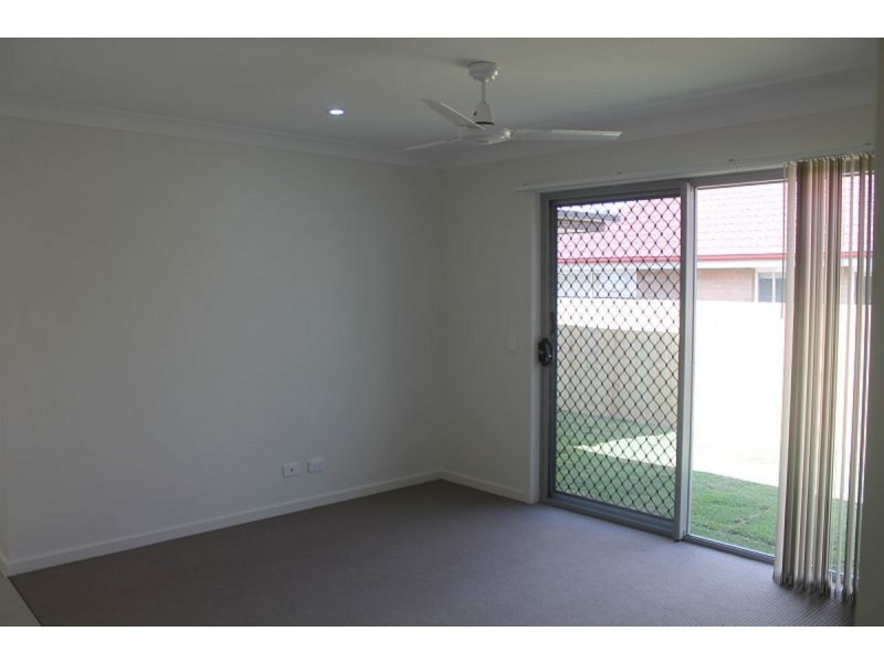 24 Oakwood Street, Pimpama QLD 4209