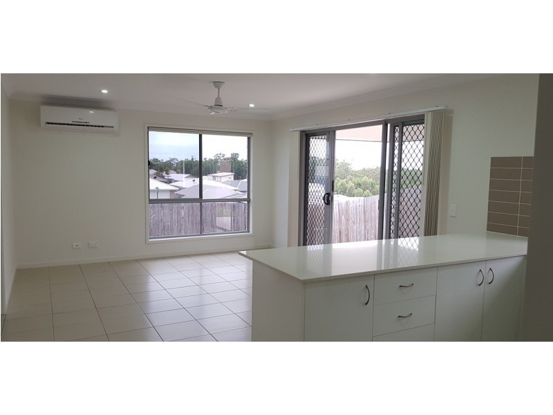 24 Oakwood Street, Pimpama QLD 4209
