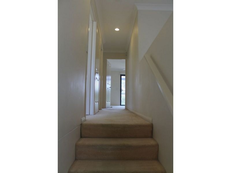 3/24 Jessica Drive, Upper Coomera QLD 4209