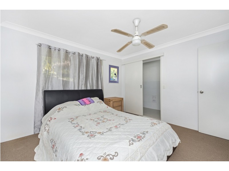 2/4 Dell Court, Coombabah QLD 4216