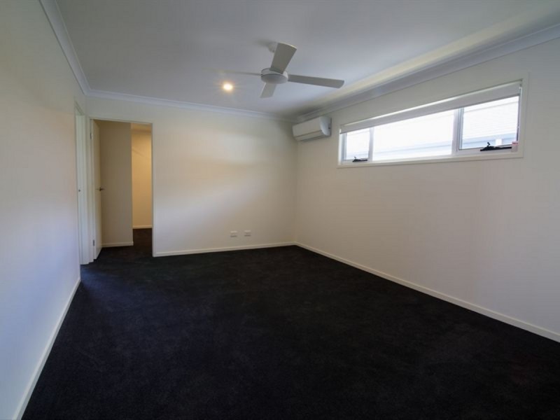 28 Rundle Avenue, Pimpama QLD 4209