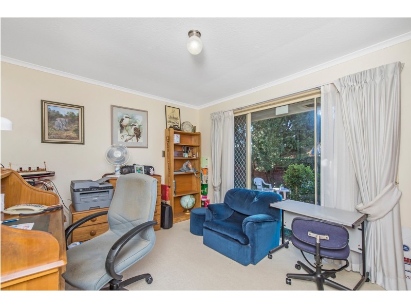 11 Cockleshell Court, Runaway Bay QLD 4216