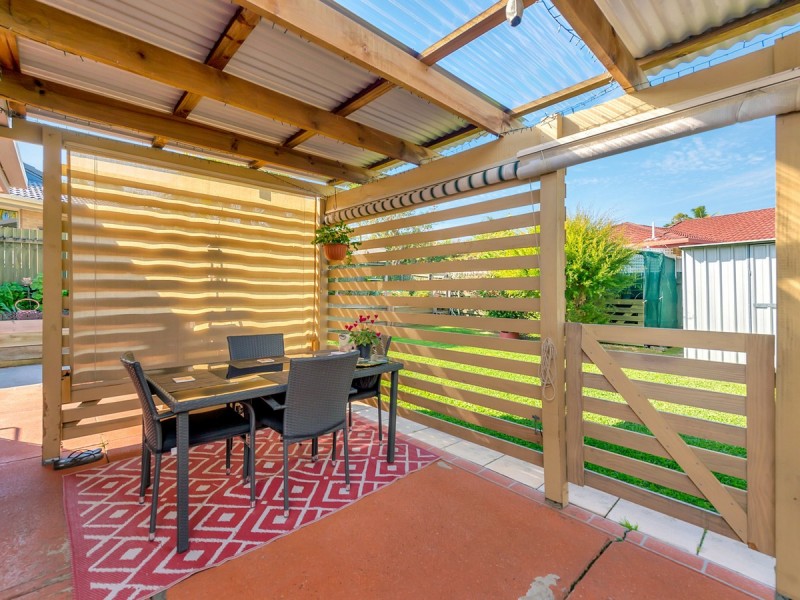 2/3 Galaxy Court, Labrador QLD 4215