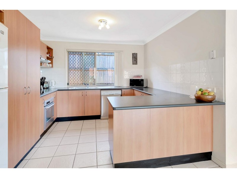 15 Billinghurst Crescent, Upper Coomera QLD 4209