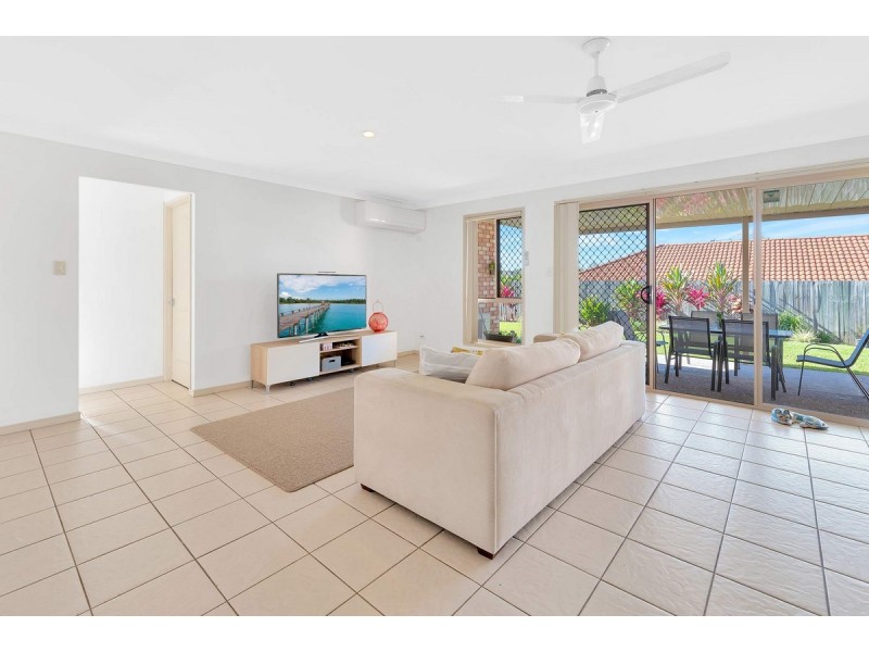 15 Billinghurst Crescent, Upper Coomera QLD 4209