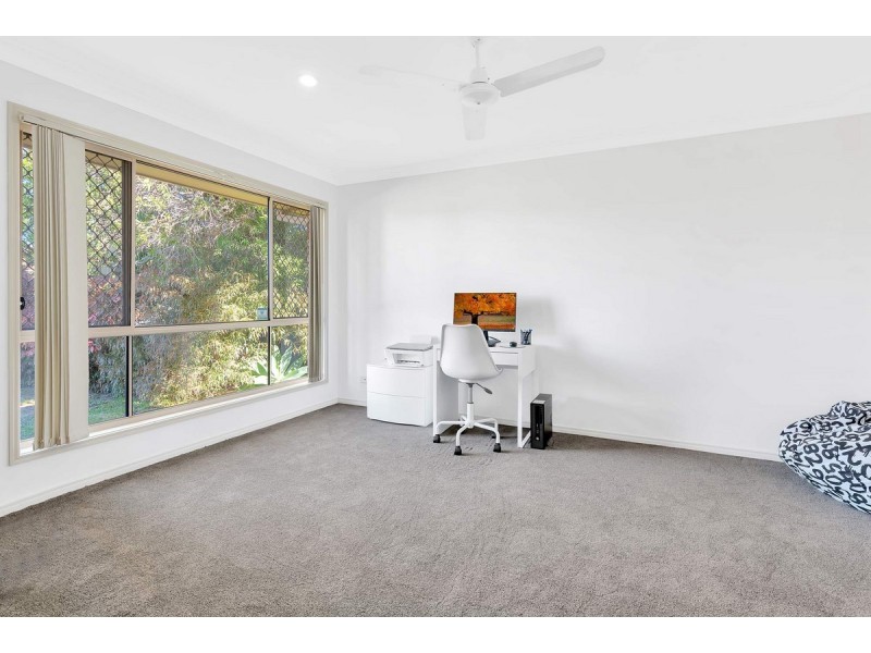 15 Billinghurst Crescent, Upper Coomera QLD 4209