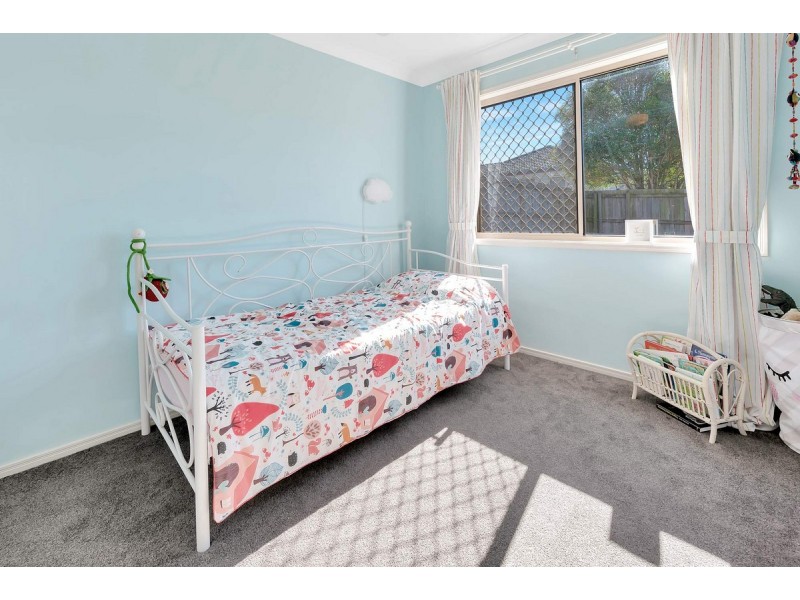 15 Billinghurst Crescent, Upper Coomera QLD 4209