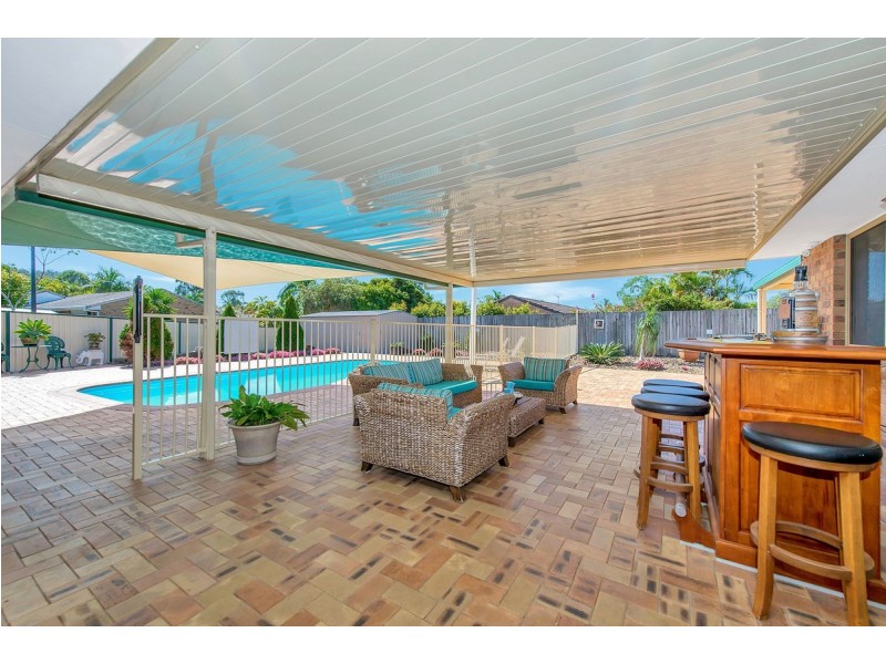 33 Village Way, Oxenford QLD 4210