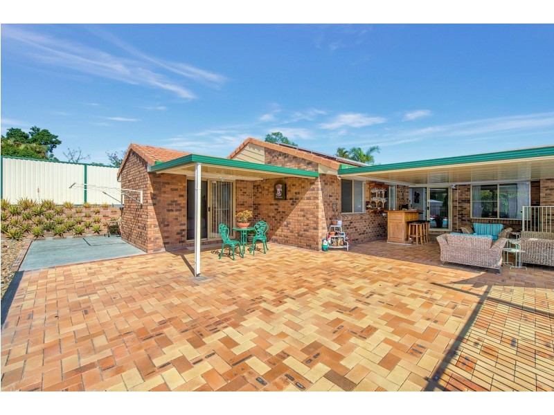 33 Village Way, Oxenford QLD 4210