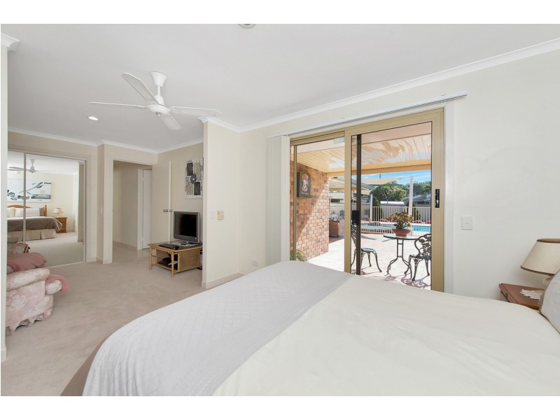 33 Village Way, Oxenford QLD 4210