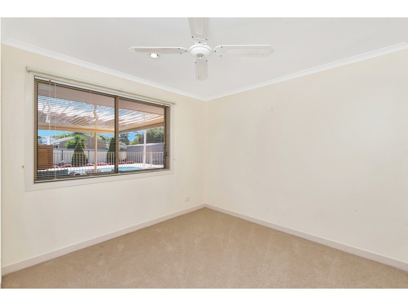 33 Village Way, Oxenford QLD 4210