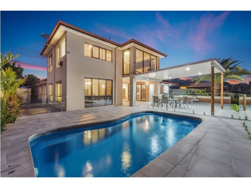 7 Princeton Street, Oxenford QLD 4210