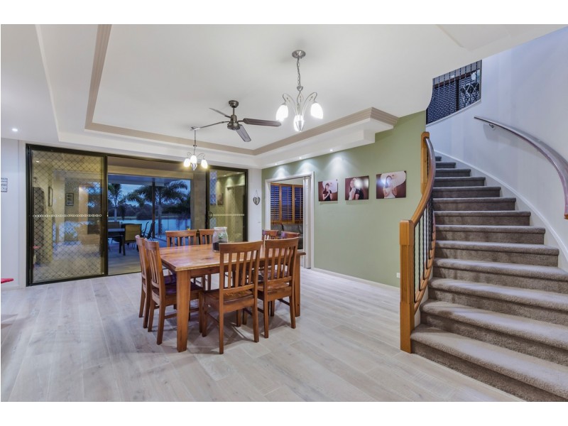 7 Princeton Street, Oxenford QLD 4210