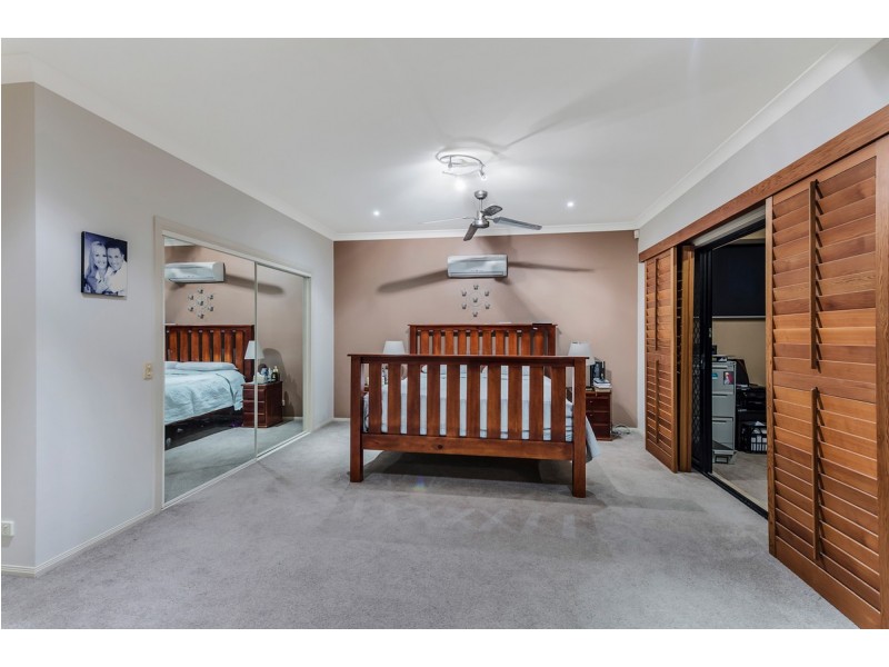 7 Princeton Street, Oxenford QLD 4210