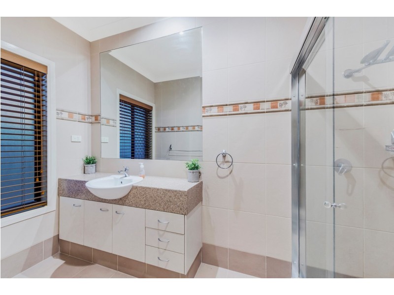 7 Princeton Street, Oxenford QLD 4210