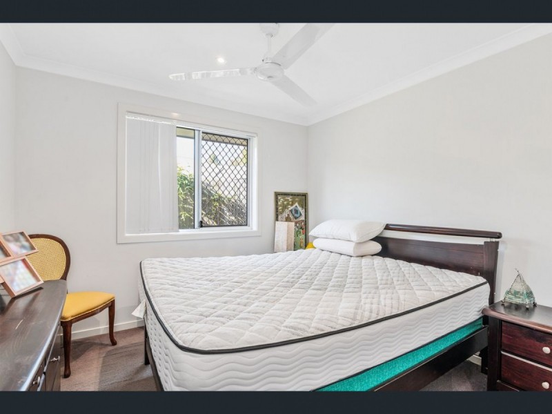 22 Seashell Avenue, Coomera QLD 4209