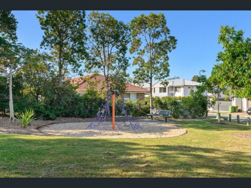 22 Seashell Avenue, Coomera QLD 4209