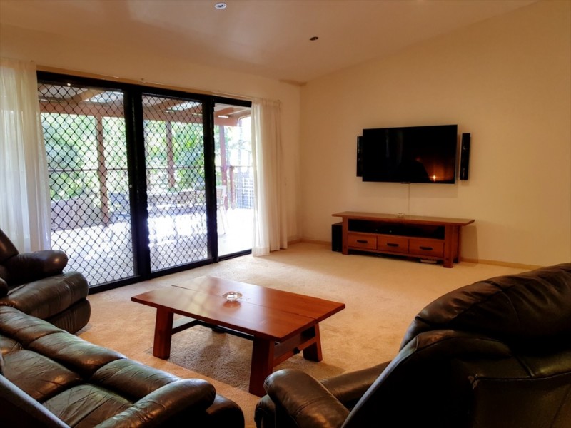16 Ferngrove Avenue, Upper Coomera QLD 4209