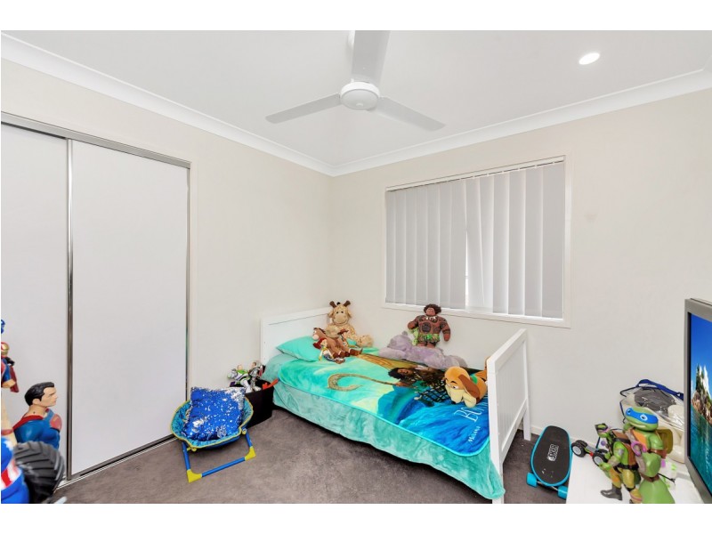 24 Lane Court, Mount Warren Park QLD 4207