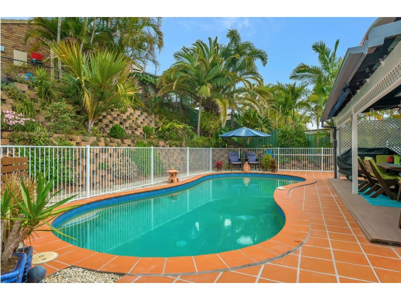 16 Broadway Drive, Oxenford QLD 4210