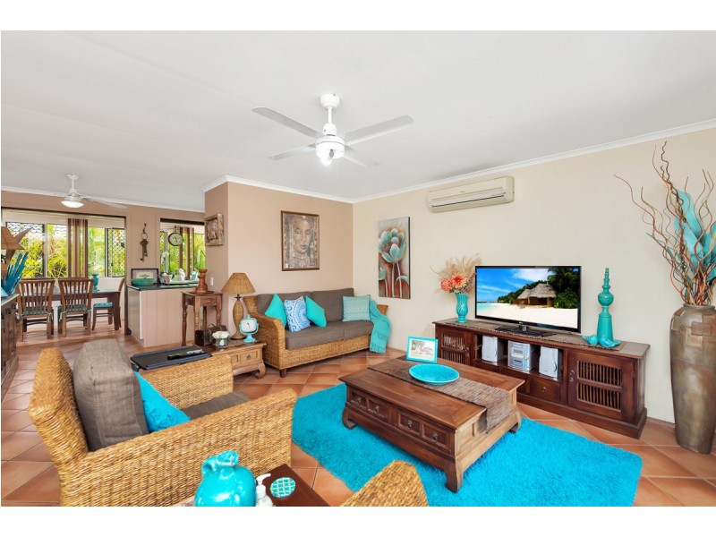 16 Broadway Drive, Oxenford QLD 4210