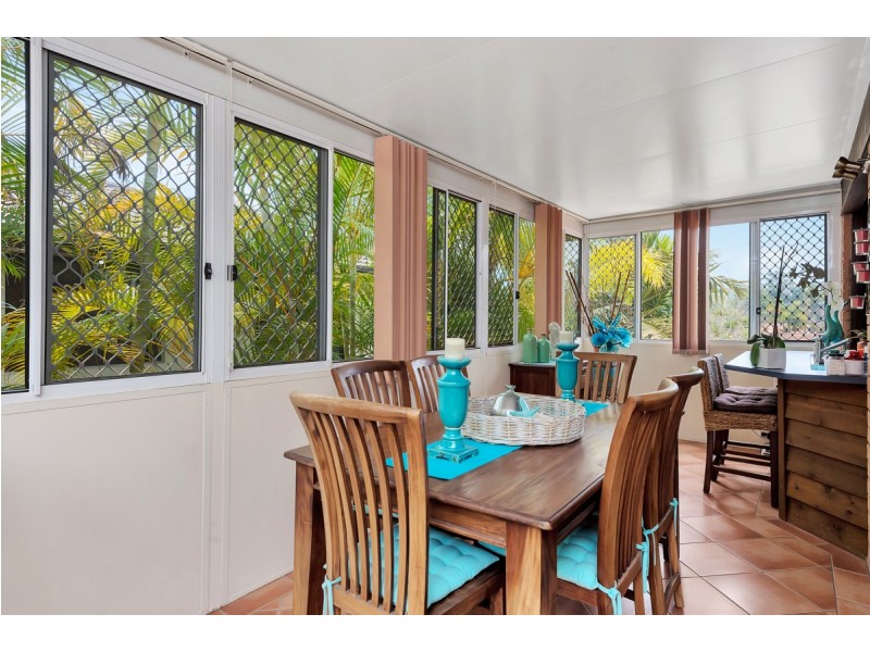 16 Broadway Drive, Oxenford QLD 4210